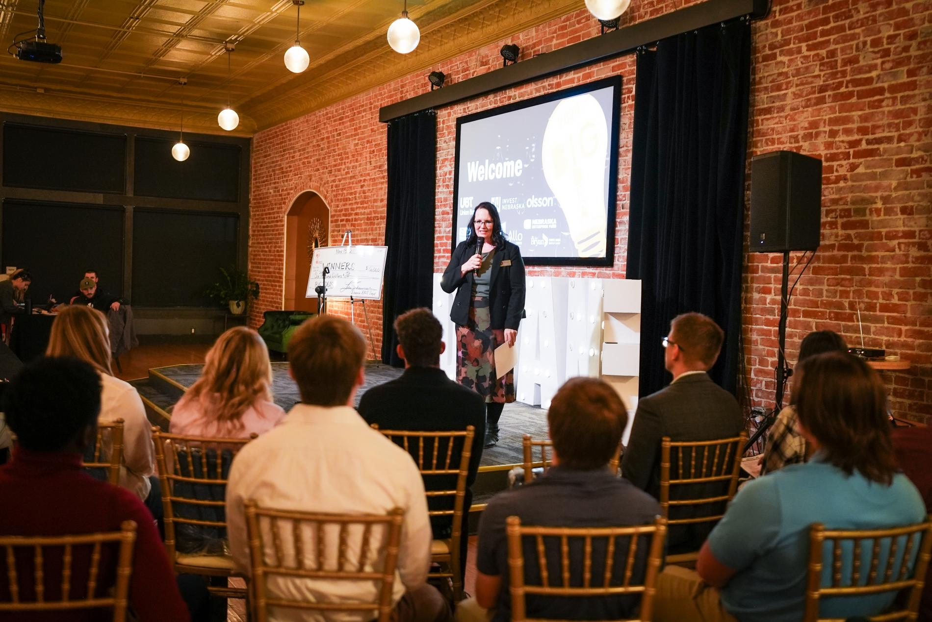 Lisa Tschauner speaks to the Big Idea audience